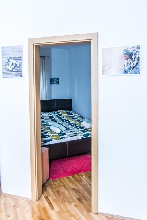 Apartment Flores 오시예크 외부 사진