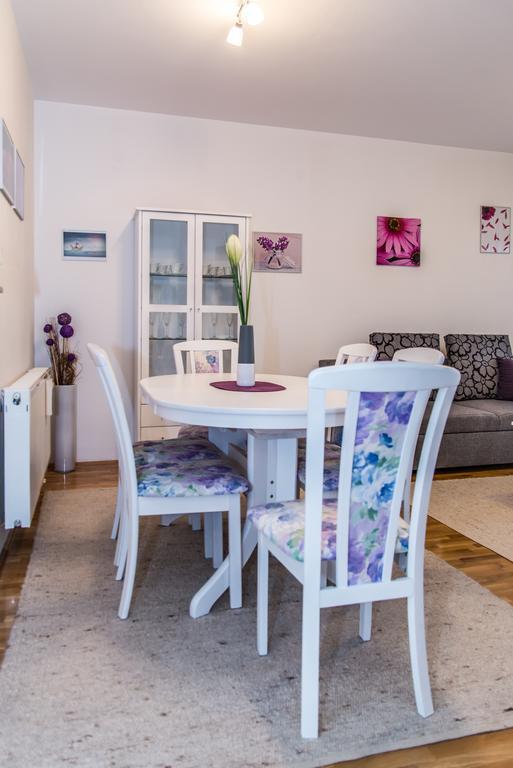 Apartment Flores 오시예크 외부 사진