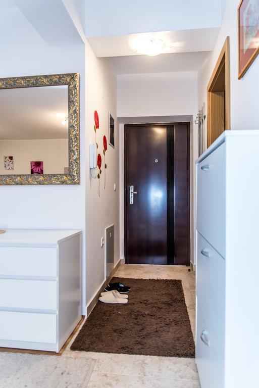 Apartment Flores 오시예크 외부 사진